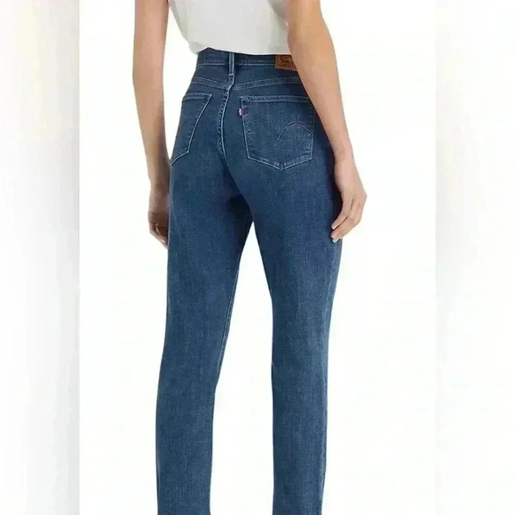 Levi’s Boyfriend Jeans size 31 - Picture 2 of 8